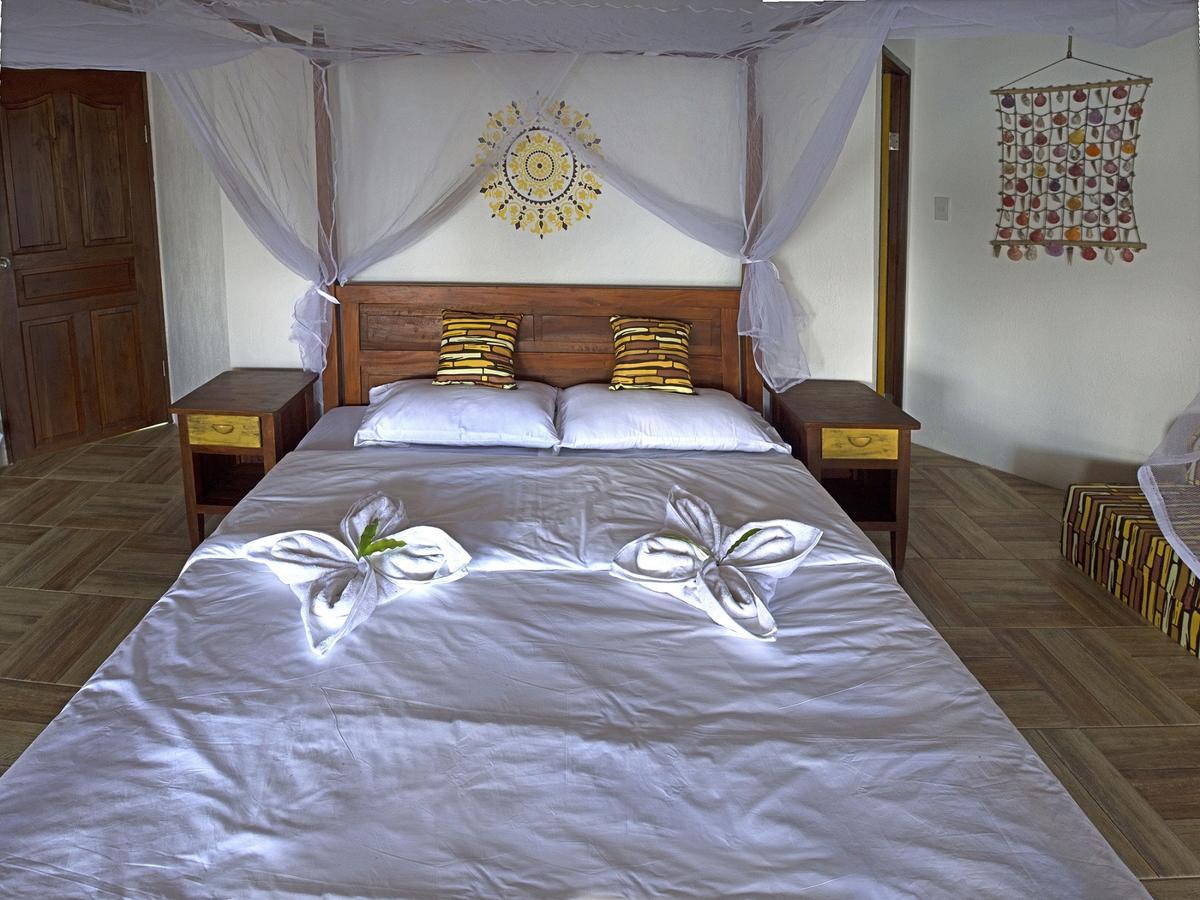 Iris Island Eco Resort Busuanga Luaran gambar